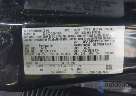 2018 Ford Focus Se z USA, uszkodzony, nr VIN 1FADP3F23JL321060